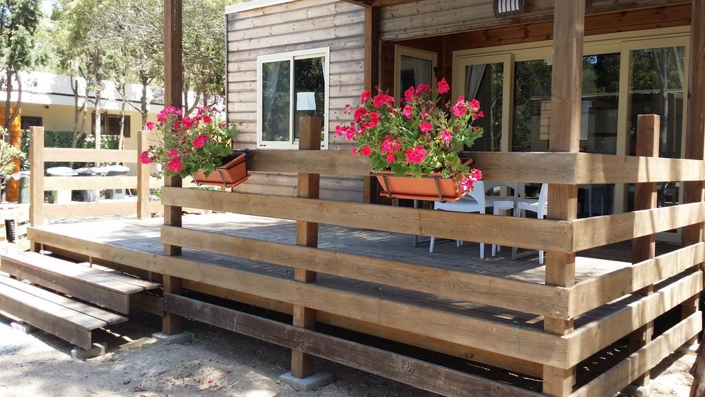Camping Village Flumendosa Santa Margherita di Pula Exteriör bild